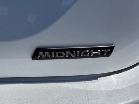 Used 2023 Nissan Sentra SR w/ Midnight Edition Package FWD image 47