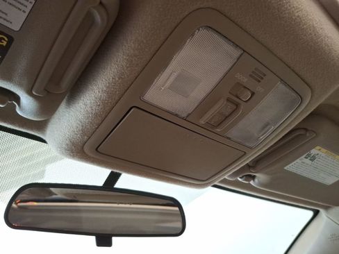 Used 2011 Toyota RAV4 4WD w/ Upgrade Value Pkg image 24