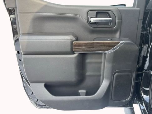 Used 2019 Chevrolet Silverado 1500 LT Trail Boss image 25