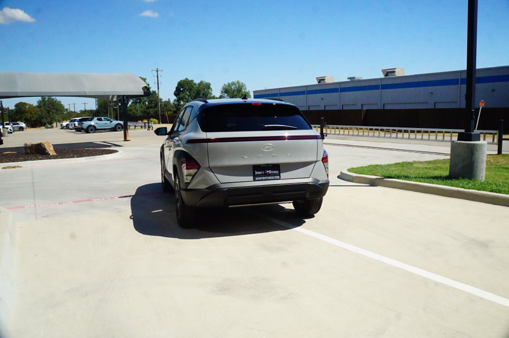 New 2027 Hyundai Kona SEL Sport FWD image 6