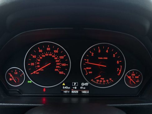 Used 2018 BMW 320i Sedan image 17