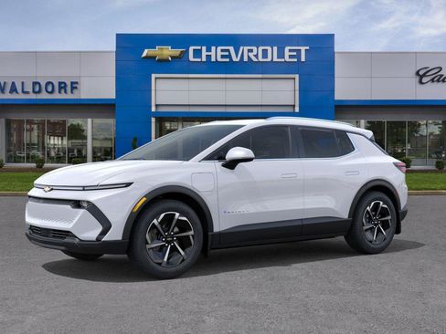 New 2026 Chevrolet Equinox EV LT FWD image 2