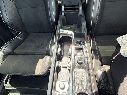 Used 2016 Volvo XC90 T6 R-Design AWD/4WD image 25