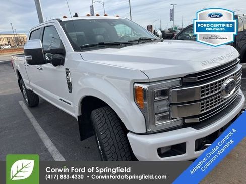 Used 2019 Ford F350 Platinum w/ Platinum Ultimate Package image 3
