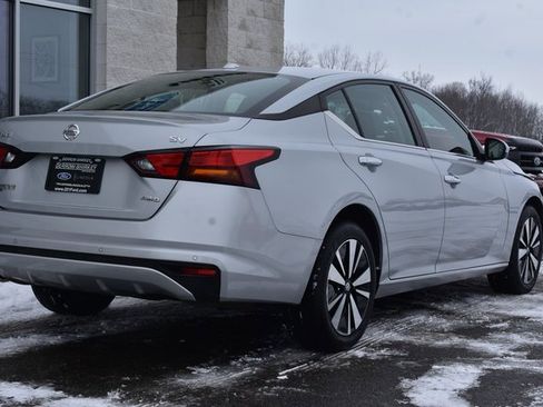 Used 2021 Nissan Altima 2.5 SV image 11