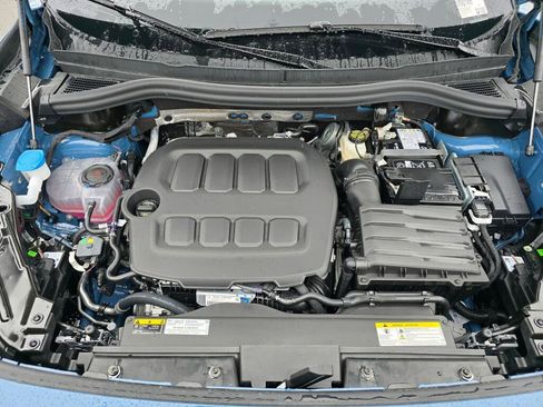 New 2026 Volkswagen Tiguan SE image 12