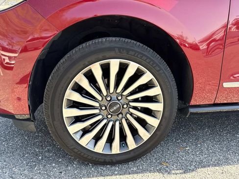 Certified 2019 Lincoln Navigator Reserve w/ Cargo Package image 10