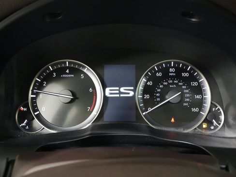 Used 2017 Lexus ES 350 image 33