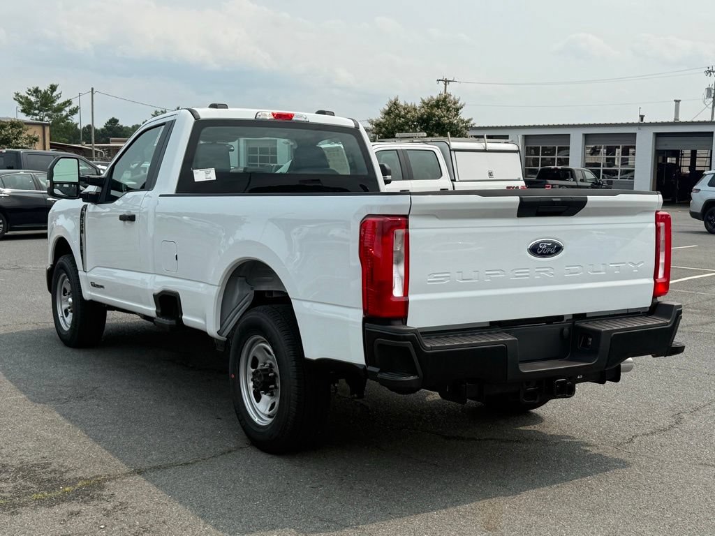 New 2025 Ford F350 XL w/ XL Driver Assist Package RWD image 6