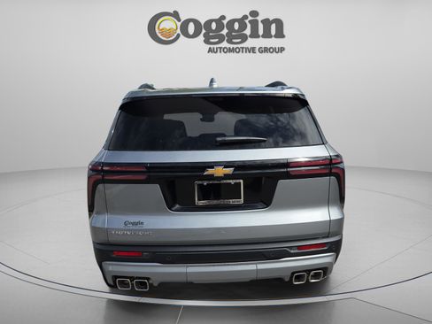 New 2026 Chevrolet Traverse LT w/ Driver Confidence Package FWD image 4