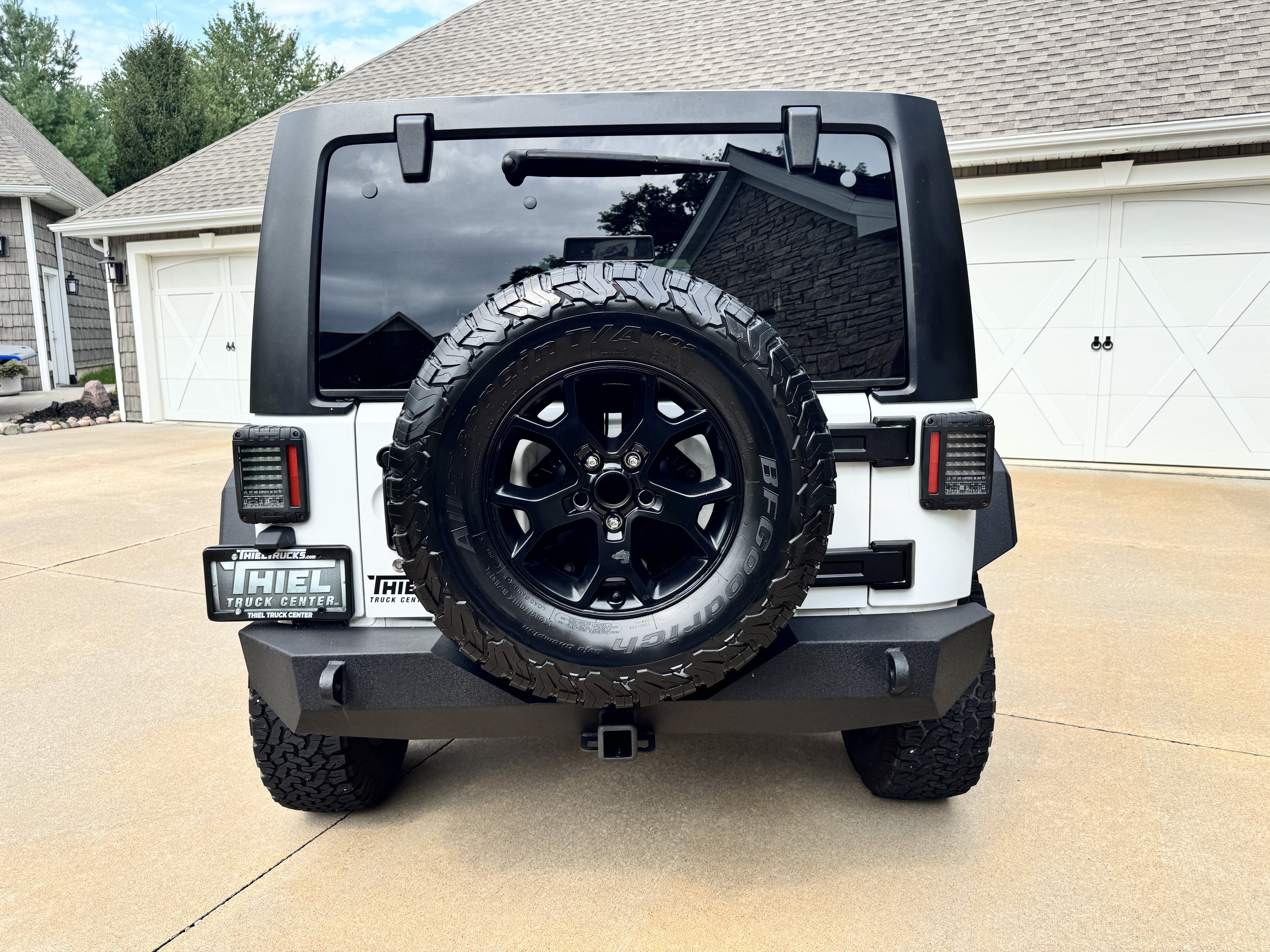 Used 2012 Jeep Wrangler Unlimited Sport AWD/4WD image 5