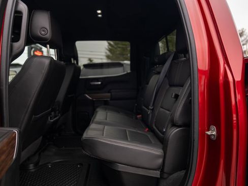 Used 2021 Chevrolet Silverado 1500 High Country w/ Z71 Off-Road Package image 18