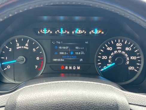 Used 2019 Ford F150 XLT w/ Equipment Group 302A Luxury AWD/4WD image 20