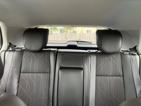 Used 2022 Chevrolet Trax LT w/ Driver Confidence Package AWD/4WD image 30