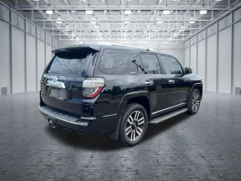 Used 2014 Toyota 4Runner Limited AWD/4WD image 7