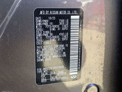 Used 2024 INFINITI QX80 Luxe image 32