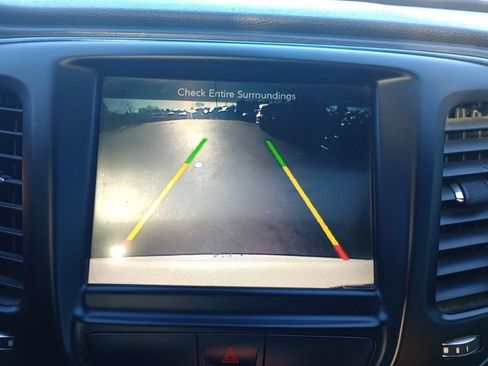 Used 2015 Chrysler 200 S w/ Navigation & Sound Group I image 28