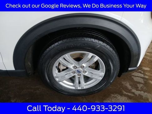 Certified 2023 Ford Explorer XLT RWD image 13