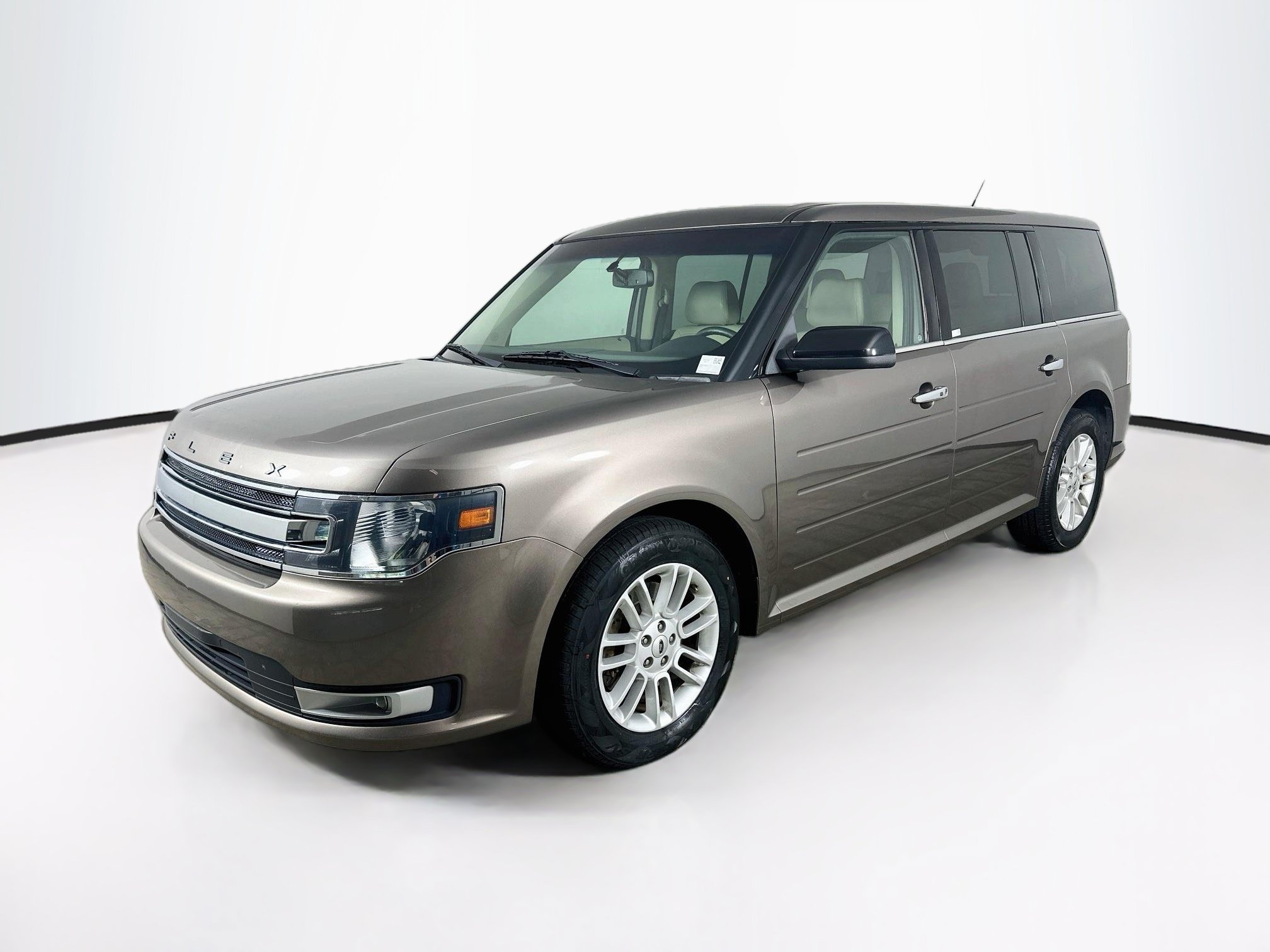 Used 2019 Ford Flex SEL w/ Equipment Group 202A FWD image 3