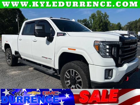 Used 2020 GMC Sierra 2500 AT4 w/ AT4 Premium Package AWD/4WD image 1