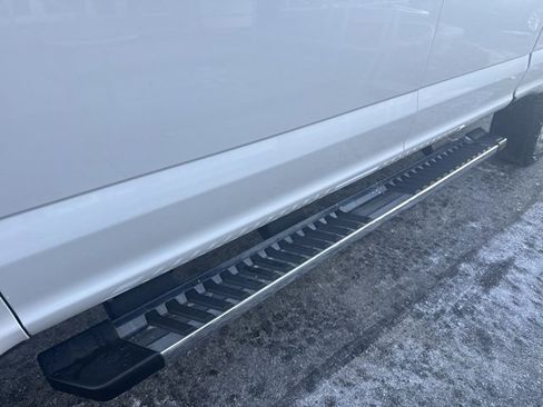 Used 2017 Ford F350 Lariat image 7