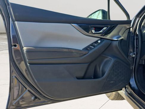 Used 2018 Subaru Crosstrek 2.0i Limited w/ Popular Package #3 image 10