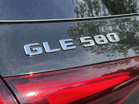 New 2026 Mercedes-Benz GLE 580 4MATIC image 36