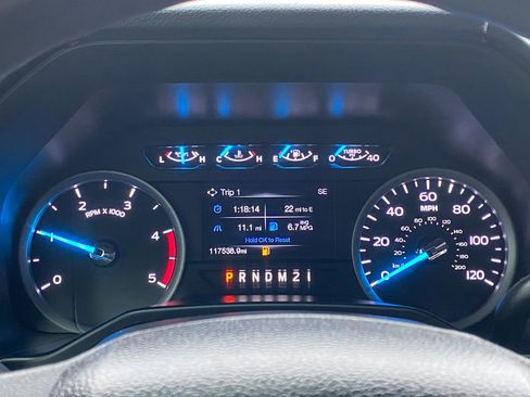 Used 2017 Ford F250 XLT w/ XLT Premium Package image 25