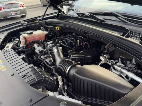 Used 2023 Jeep Grand Cherokee Altitude image 38