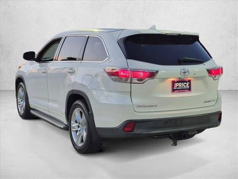 Used 2015 Toyota Highlander Limited Platinum AWD/4WD image 7