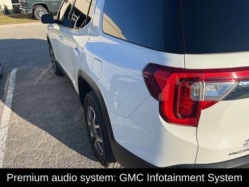Used 2021 GMC Acadia SLE w/ Driver Convenience Package image 5