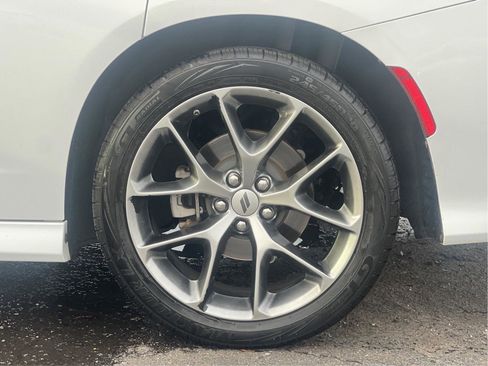 Used 2022 Dodge Charger GT image 28