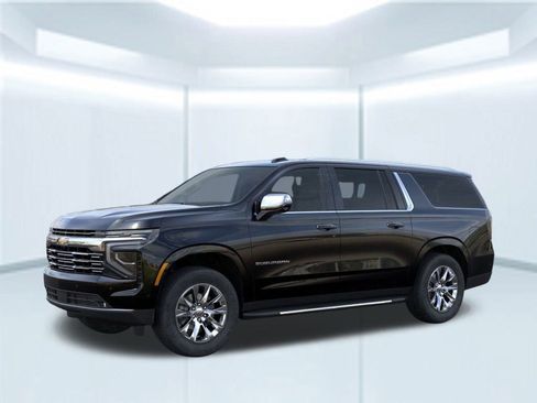 New 2026 Chevrolet Suburban Premier image 2