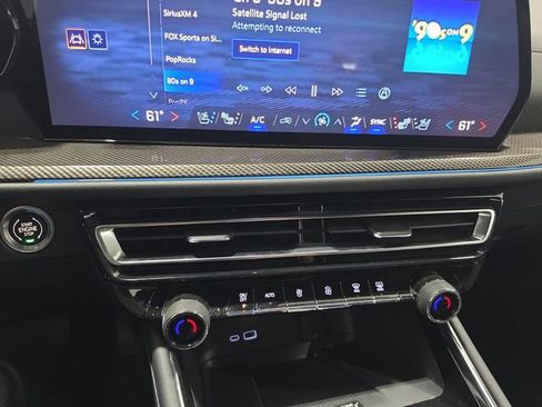 Used 2026 Chevrolet Traverse High Country w/ LPO, Floor Liner Package AWD/4WD image 10