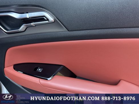 Used 2024 Kia Sportage SX image 15