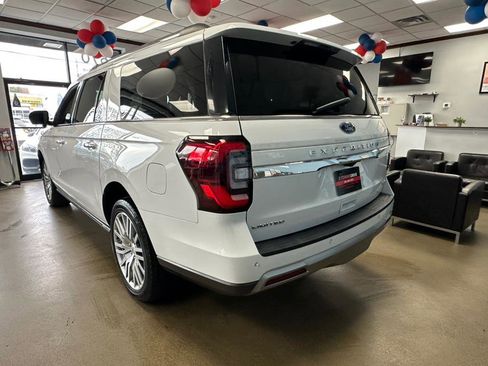 Used 2023 Ford Expedition Max Limited image 12