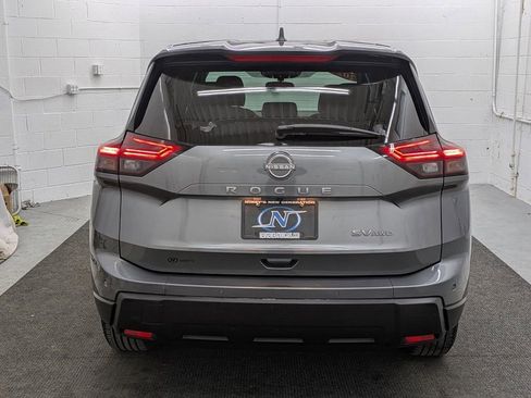 Used 2024 Nissan Rogue SV AWD/4WD image 21