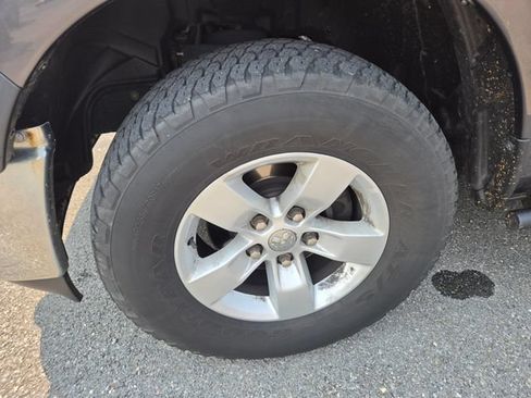 Used 2015 RAM 1500 Tradesman w/ Popular Equipment Group AWD/4WD image 28