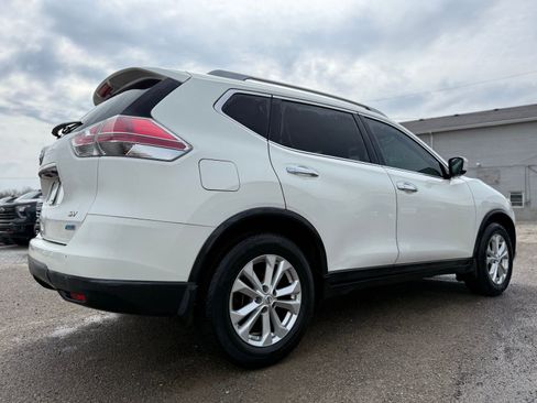 Used 2014 Nissan Rogue SV image 6