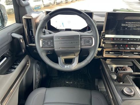 New 2025 GMC Hummer EV 2X w/ LPO, Dark Essentials Package image 13