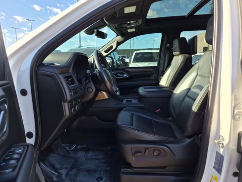 Used 2021 Chevrolet Tahoe High Country w/ Premium Package AWD/4WD image 15