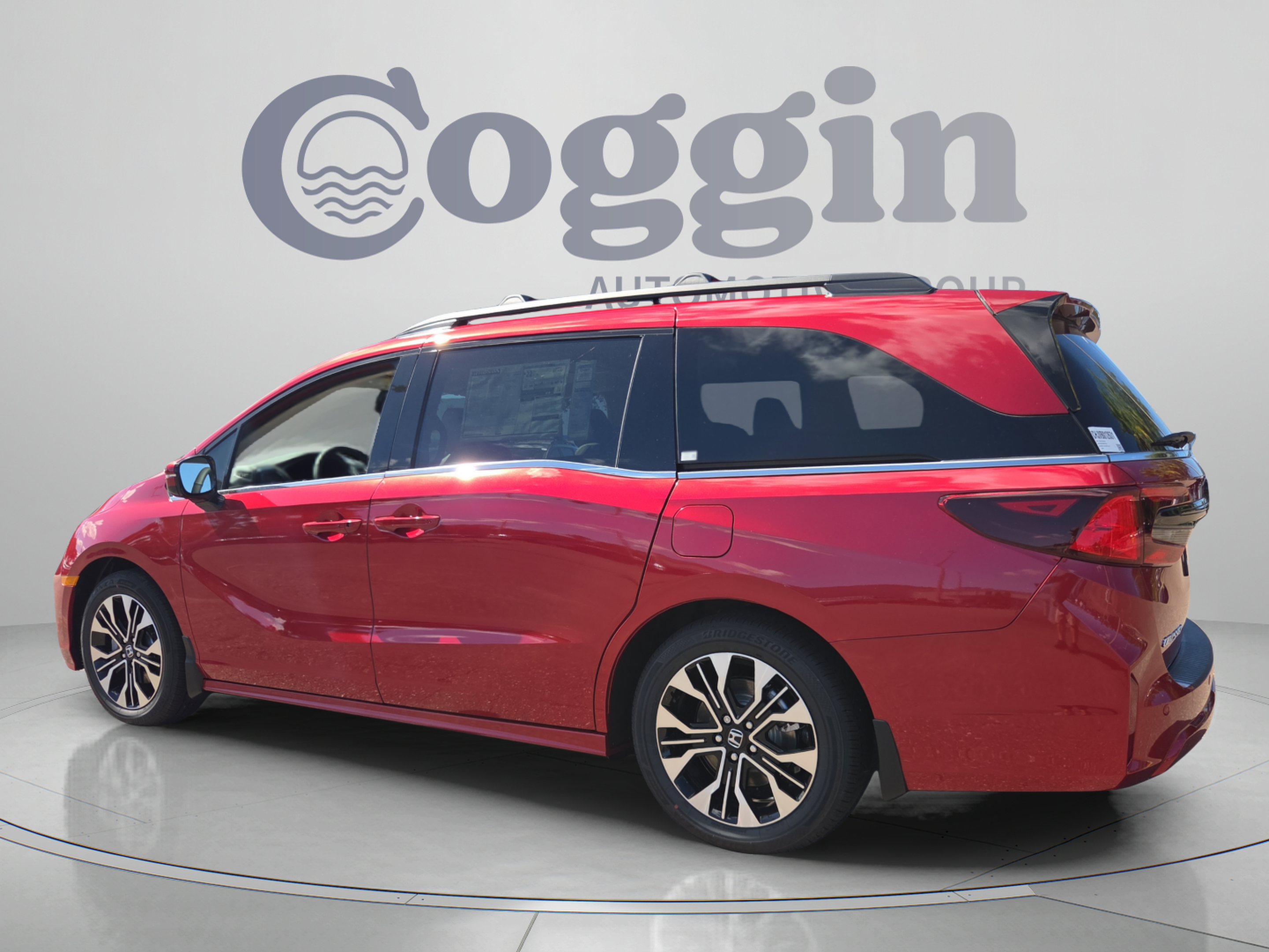 New 2027 Honda Odyssey Elite image 3