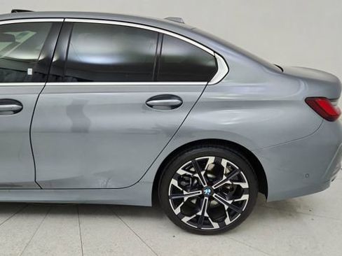 Used 2025 BMW 330i xDrive Sedan image 10