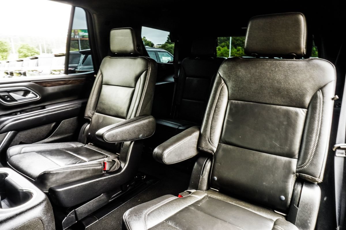 Used 2021 Chevrolet Tahoe Z71 w/ Rear Media and Nav Package AWD/4WD image 40