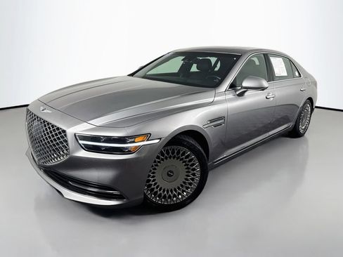 Used 2020 Genesis G90 3.3T Premium RWD image 1