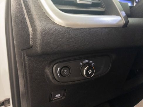 Used 2019 GMC Terrain SLE image 20