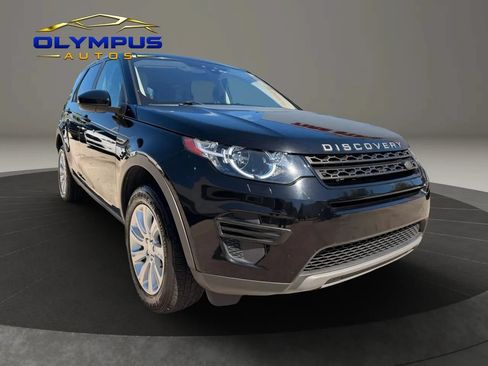 Used 2019 Land Rover Discovery Sport SE AWD/4WD image 3