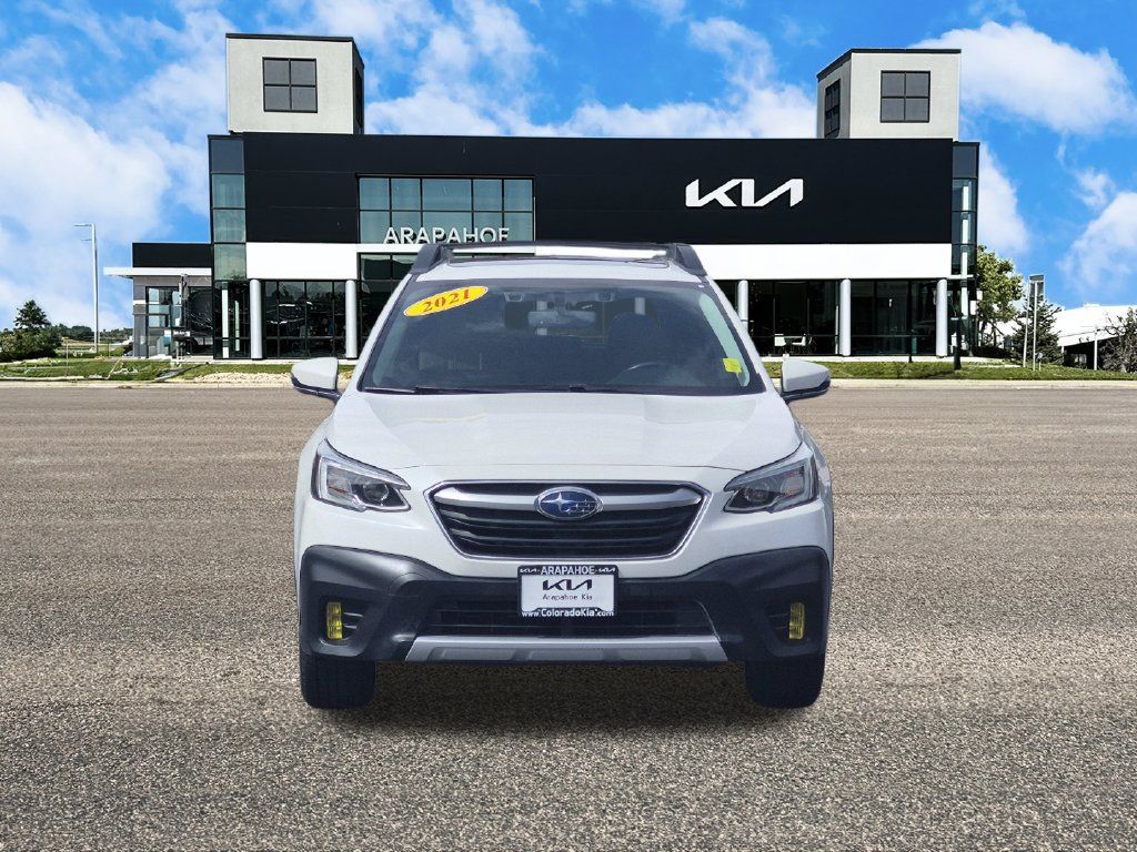 Used 2021 Subaru Outback Limited AWD/4WD image 3