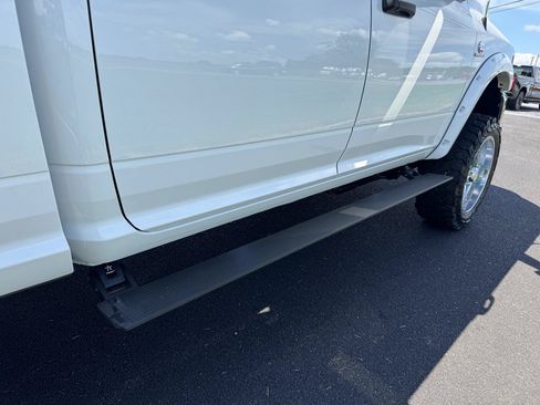 Used 2016 RAM 2500 Tradesman w/ Chrome Appearance Group AWD/4WD image 22