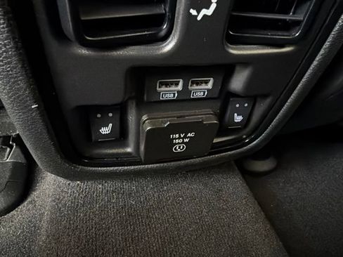 Used 2022 Dodge Durango GT AWD/4WD image 16